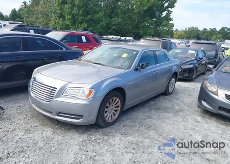 2013 Chrysler 300 Motown from USA, damaged, VIN 2C3CCAAG2DH574689